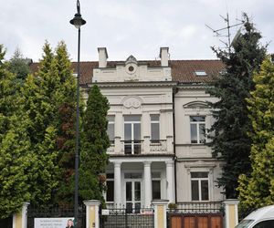 Willa w centrum Lublina wystawiona na sprzedaż. Mieścił się w niej konsulat Ukrainy