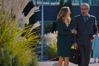 M jak miłość odc. 1705. Adam Werner (Jacek Kopczyński), Sylwia (Hanna Turnau)