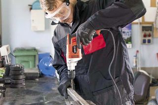 Akcesoria do wiertarki - nie tylko wiertła. Wybór jest duży. Co wybrać?