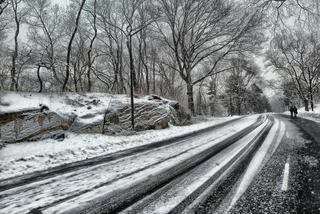 Małopolska: Intensywne opady śniegu i oblodzenia. IMGW wydało ostrzeżenie I stopnia [POGODA 26.11.2018]