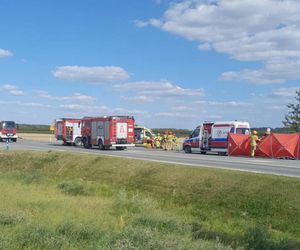 Kraksa volkswagena z volvo. Nie żyje 48-letni kierowca