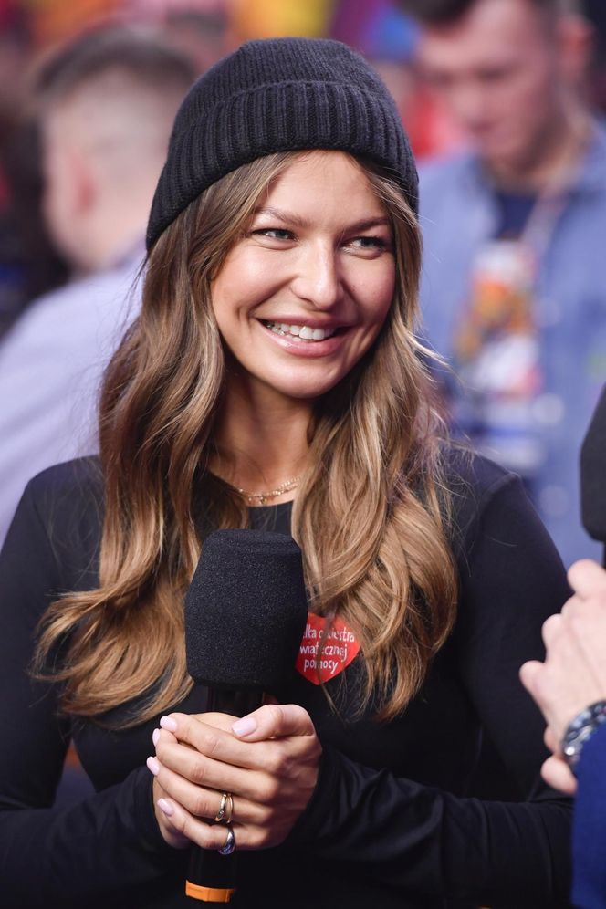 Anna Lewandowska przerobiona na nowej okładce. Fani jej nie poznali