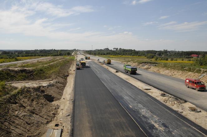 Grunty i podłoża. Gruntar - innowacyjne spoiwo do ulepszania i stabilizacji gruntów