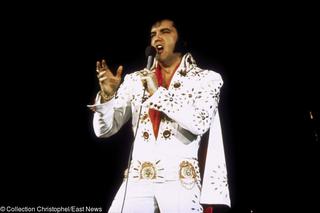 Elvis się zabił! Znaleziono listy pożegnalne Króla