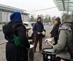 Protest przeciwko wysiedleniu uchodźców z Ukrainy i prywatyzacji Ikara