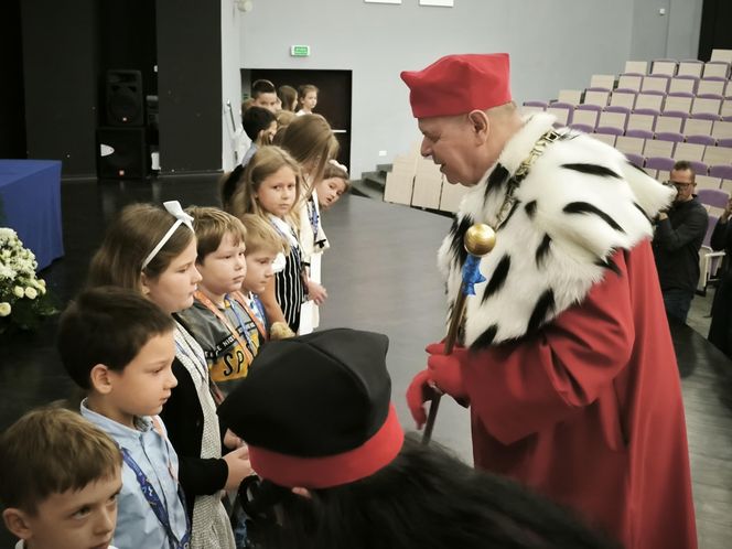 Inauguracja roku akademickiego dziecięcego uniwersytetu w ANS