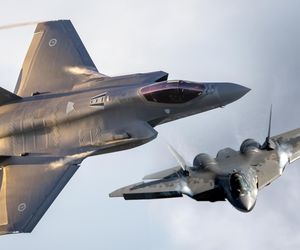 Indie chcą zwiększenia produkcji i eksportu sprzętu obronnego. Jednocześnie goszcząc Su-57 i F-35