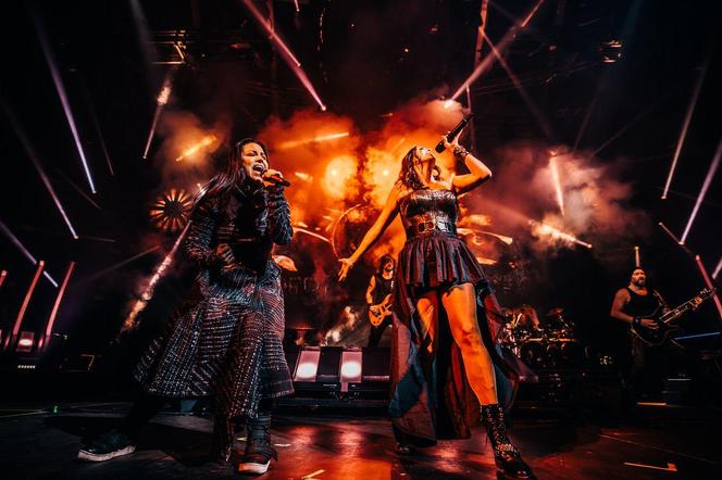 Within Temptation – pierwszy utwór z “Worlds Collide Tour - Live in Amsterdam” już jest! To duet z Amy Lee!