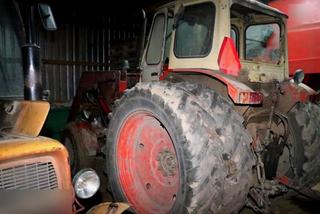 Łupili rolników bez skrupułów! Zwijali traktory i sprzęt do pracy w polu