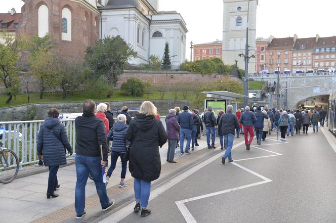 Ogromny protest w Warszawie. Tłumy ruszyły ulicami miasta, nie obyło się bez incydentów.