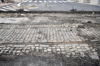 Bruk na pl. Trzech Krzyży