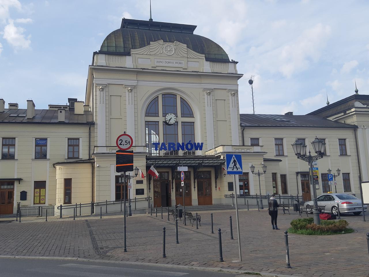 Pendolino nie zatrzymało się na dworcu w Tarnowie. Pasażerowie nie mogli wysiąść z pociągu!