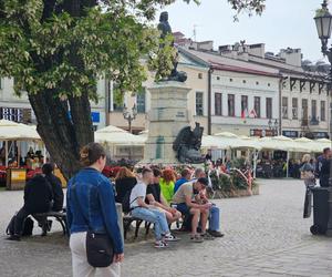 Rzeszowskie Juwenalia 2024. Barwny korowód studentów