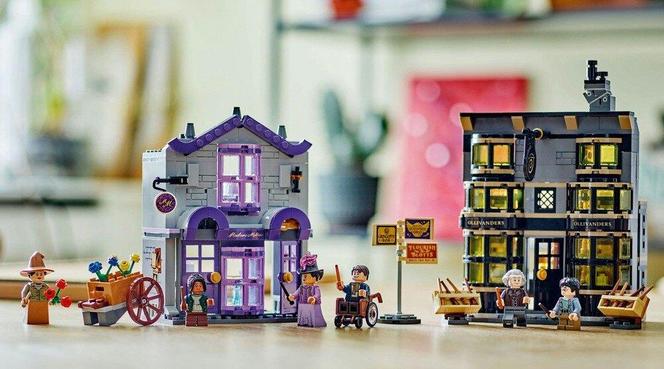 LEGO Harry Potter. Sklepy Ollivandera i Madame Malkin. W zestawie nietypowa figurka czarodzieja! 