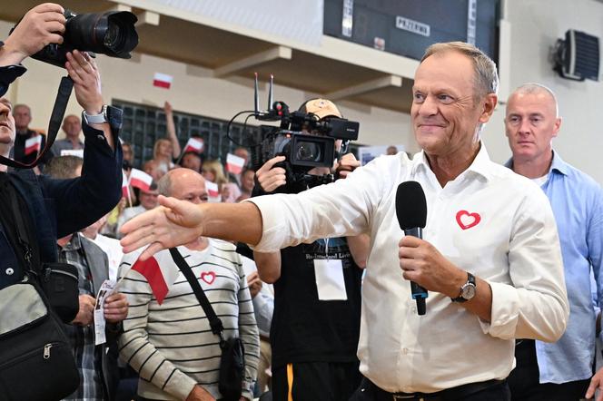 Donald Tusk nie ma wątpliwości: "Kaczyński stchórzył" 