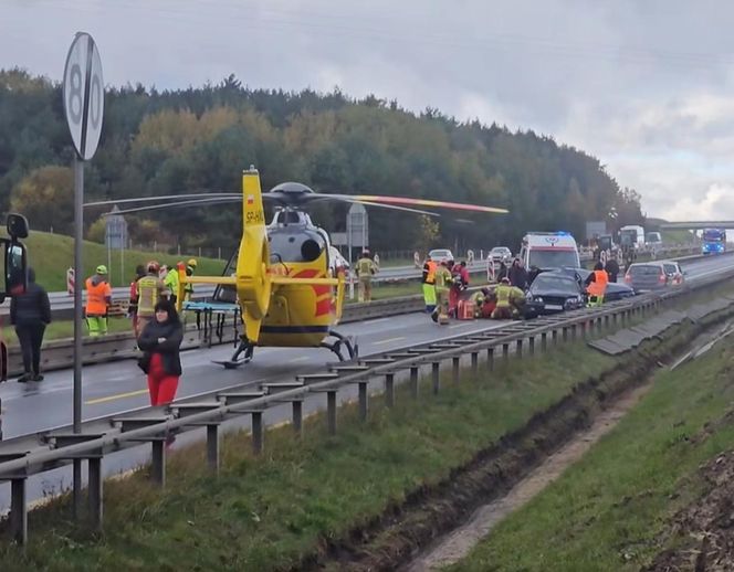 Wypadek na autostradzie A4. Kobieta zmarła w szpitalu