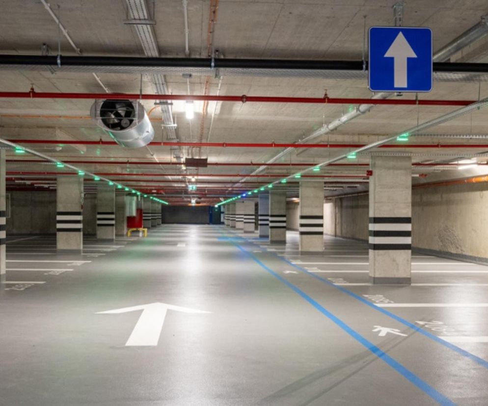 Parking pod Placem Powstańców Warszawy