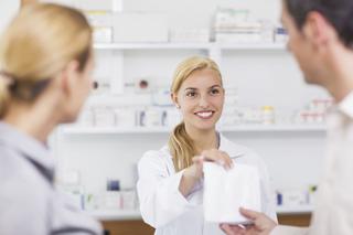 Recepta farmaceutyczna: kiedy farmaceuta może wystawić receptę?