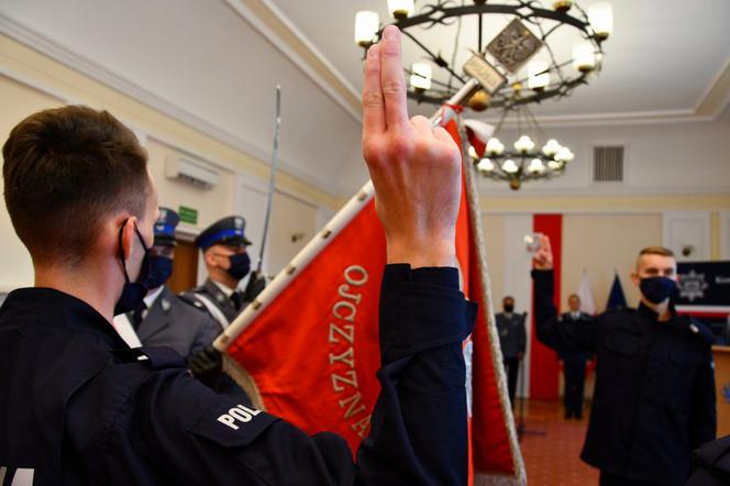 Podlaska policja ma nowych funkcjonariuszy. Złożyli uroczyste ślubowanie [ZDJĘCIA]