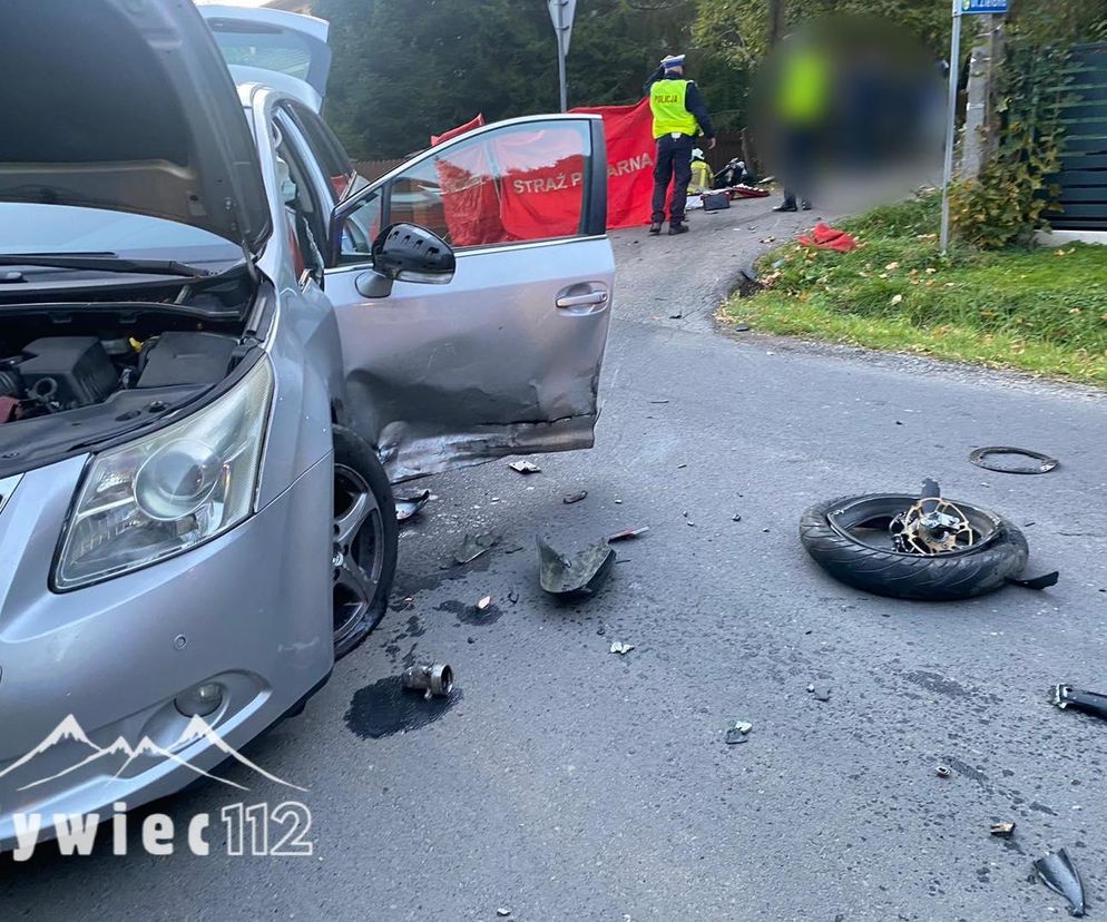 Wypadek z udziałem motocyklisty w powiecie żywieckim