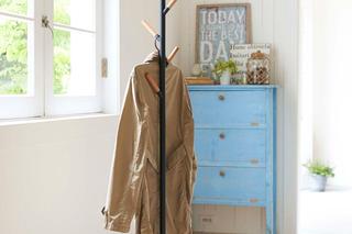 Wieszak stojący do przedpokoju