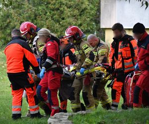 Wypadek w Świnoujściu. Mężczyzna wypadł z okna