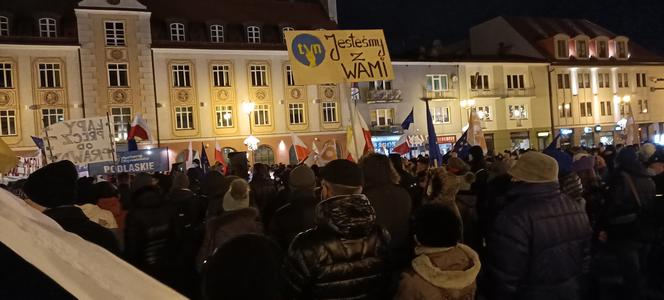 LEX TVN. Demonstracja w Białymstoku w obronie wolnych mediów