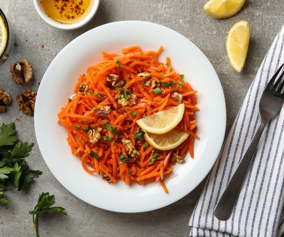 surówka z marchewki z sosem