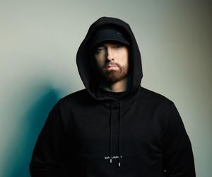 Eminem zostanie dziadkiem! Pochwalił się tym w najnowszym teledysku