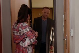 Pierwsza miłość, odcinek 4031: Janek wybierze Lilkę zamiast Kingi? To do niej przyjdzie z prezentem - ZDJĘCIA, ZWIASTUN