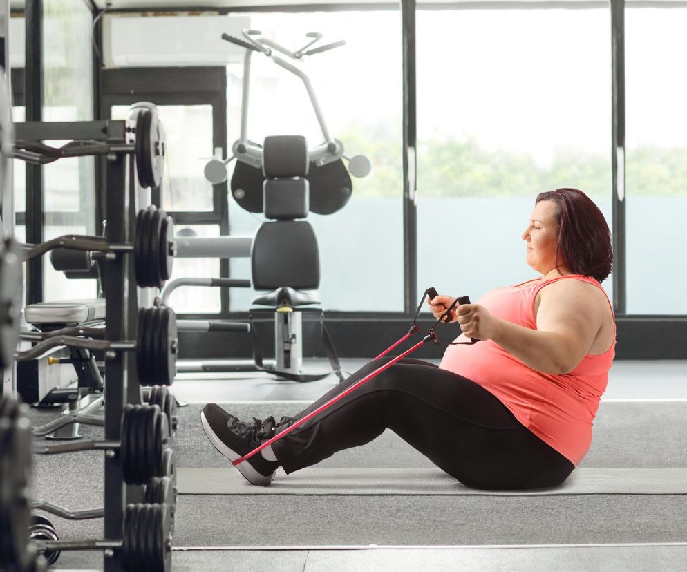 Ćwiczysz, a waga stoi w miejscu? Wypróbuj trening, który naprawdę przyspiesza metabolizm i spala tłuszcz