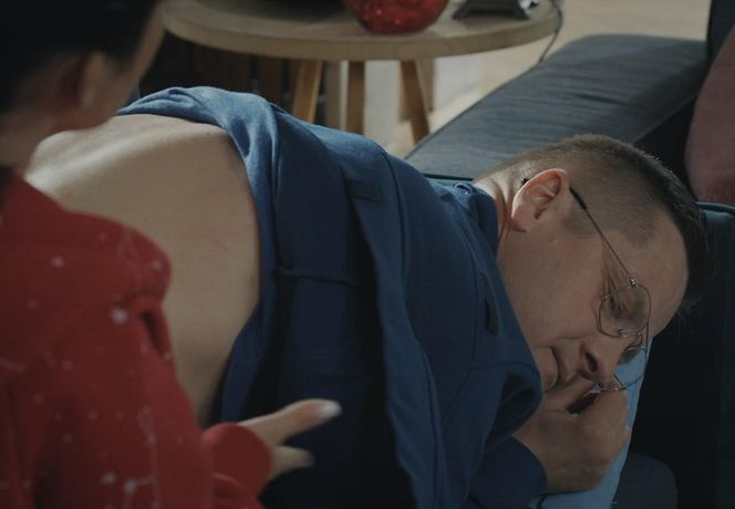 M jak miłość, odcinek 1882. Kinga (Katarzyna Cichopek), Piotrek (Marcin Mroczek)