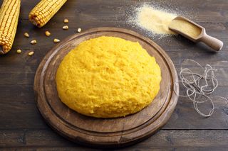 Polenta: jak zrobić? Podajemy łatwy przepis