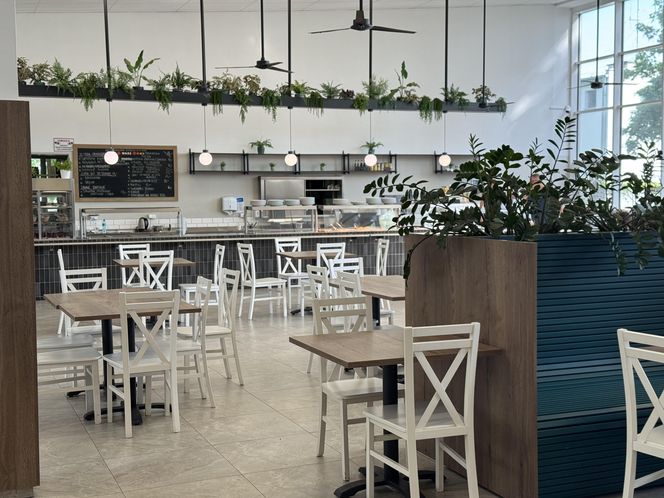 Restauracja WARS przy ul. Chłopickiego w Warszawie 