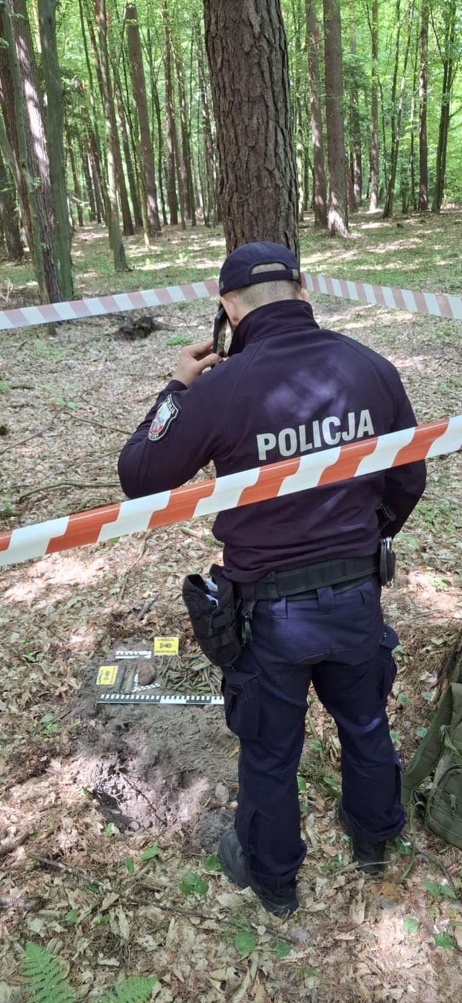 Niebezpieczne znalezisko w starachowickich lasach