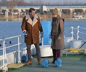 Pierwsza miłość, odcinek 4008: Łucja Reterska (Anna Samusionek), detektyw (Leszek Żukowski)