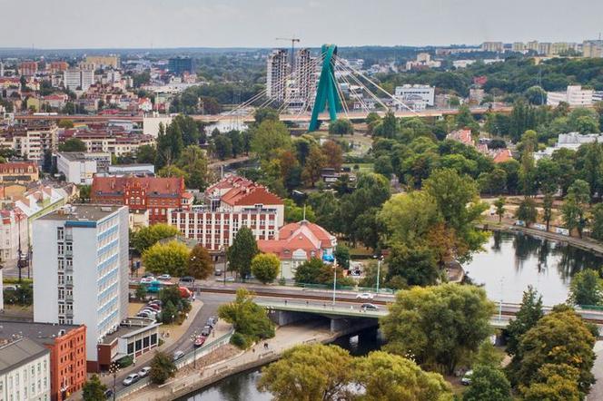 Zabytkowe zabudowania szpitala wypięknieją