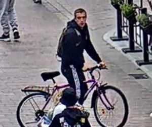 Toruńska Policja poszukuje rowerzysty, który potrącił dwulatka i uciekł