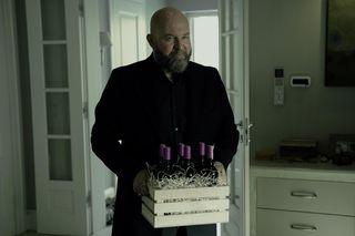 Krew z krwi 3, odc. 1: Bronek (Szymon Bobrowski)