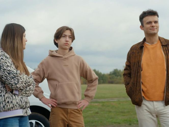 Barwy szczęścia, odcinek 3149: Emil (Artem Malaszczuk), Agata (Natalia Zambrzycka), Ignacy (Olaf Staszkiewicz) 