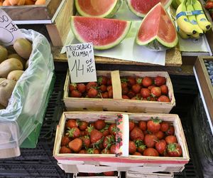  Ceny nowalijek na warszawskich bazarach szokują. Byliśmy i sprawdziliśmy ile trzeba zapłacić