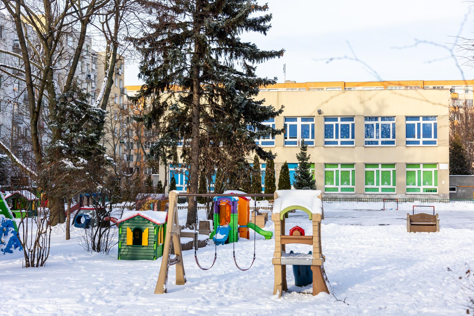 Przyczółek Grochowski - zdjęcia warszawskiego Pekinu. Zobacz, jak wygląda najdłuższy blok w Polsce