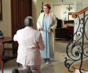 Barwy szczęścia odc. 3122. Józefina Rawiczowa (Elżbieta Jarosik), Andrzej Zastoja-Modelski (Leon Charewicz)