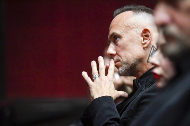 Nergal podarł Biblię. Co sądzi o Świętach Bożego Narodzenia? Wiemy, jak je spędza!