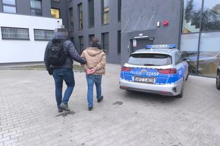 Nielegalna fabryka farmaceutyków pod Warszawą. Sprowadzali z Chin, wysyłali na Zachód