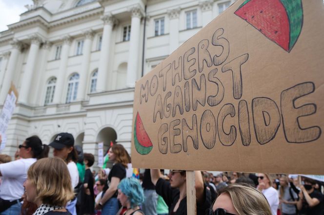 Marsz dla Palestyny przeszedł w niedzielę, 17 sierpnia ulicami Warszawy