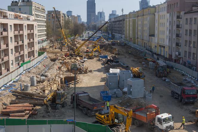 Budowa metra na Woli: Opóźnienia coraz mniejsze