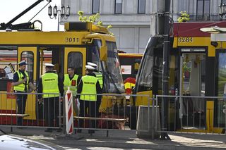 Zderzenie tramwajów w centrum Warszawy. Aż 6 osób w szpitalu. Nowe informacje