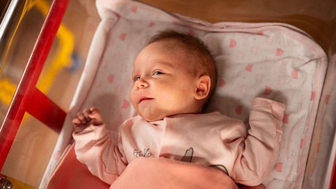 	Na dobre i na złe odc. 958. Nina (Michalina Grot) - córka Blanki i Mario