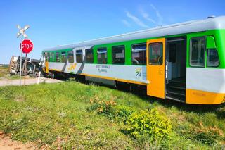 Szynobus uderzył w ciężarówkę